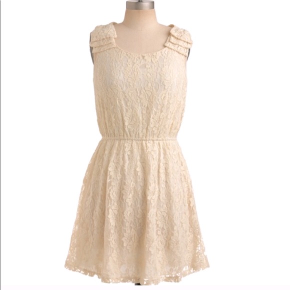 modcloth graduation dresses